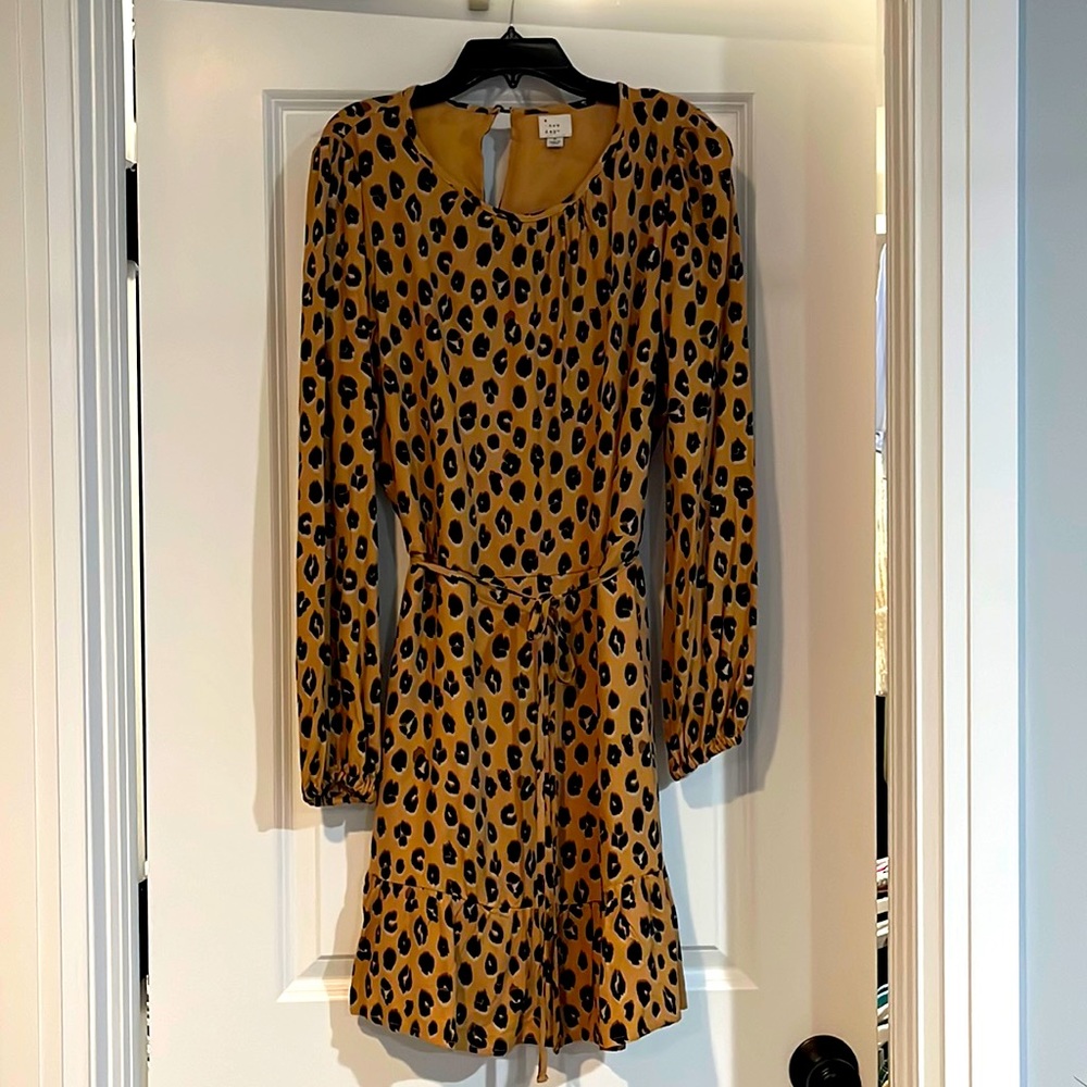 Leopard Tie-Waist Dress
